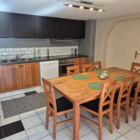 Apartamento Naer Dyreparken Og Sentrum! *